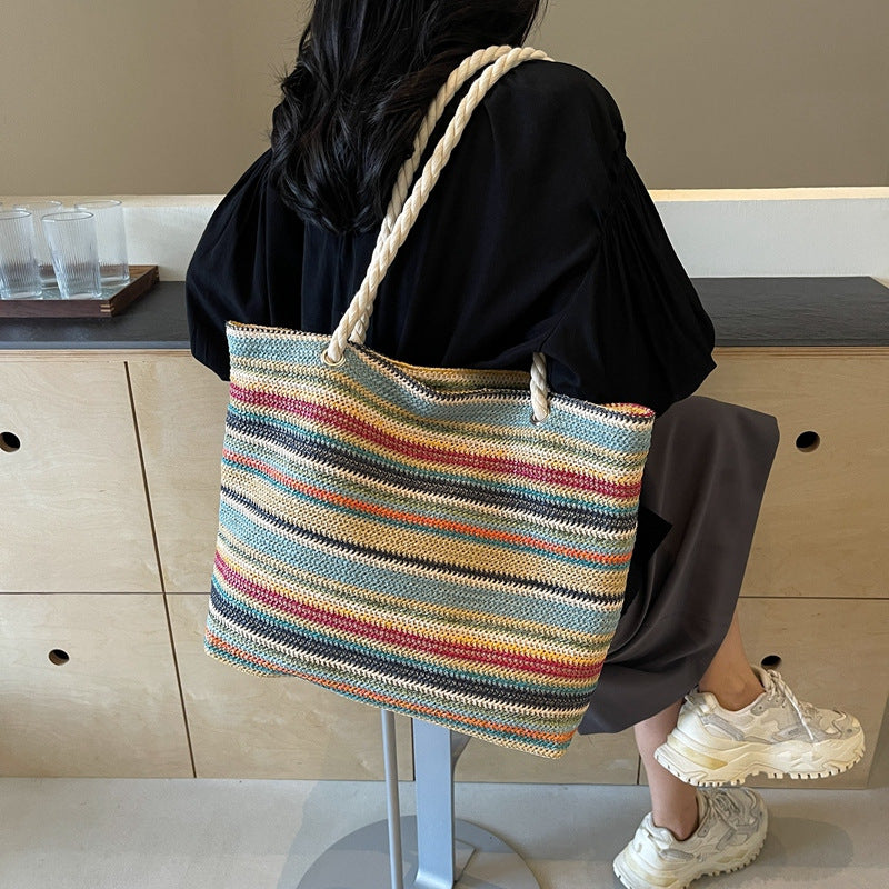 Geräumige gestreifte Strandtasche Brehn