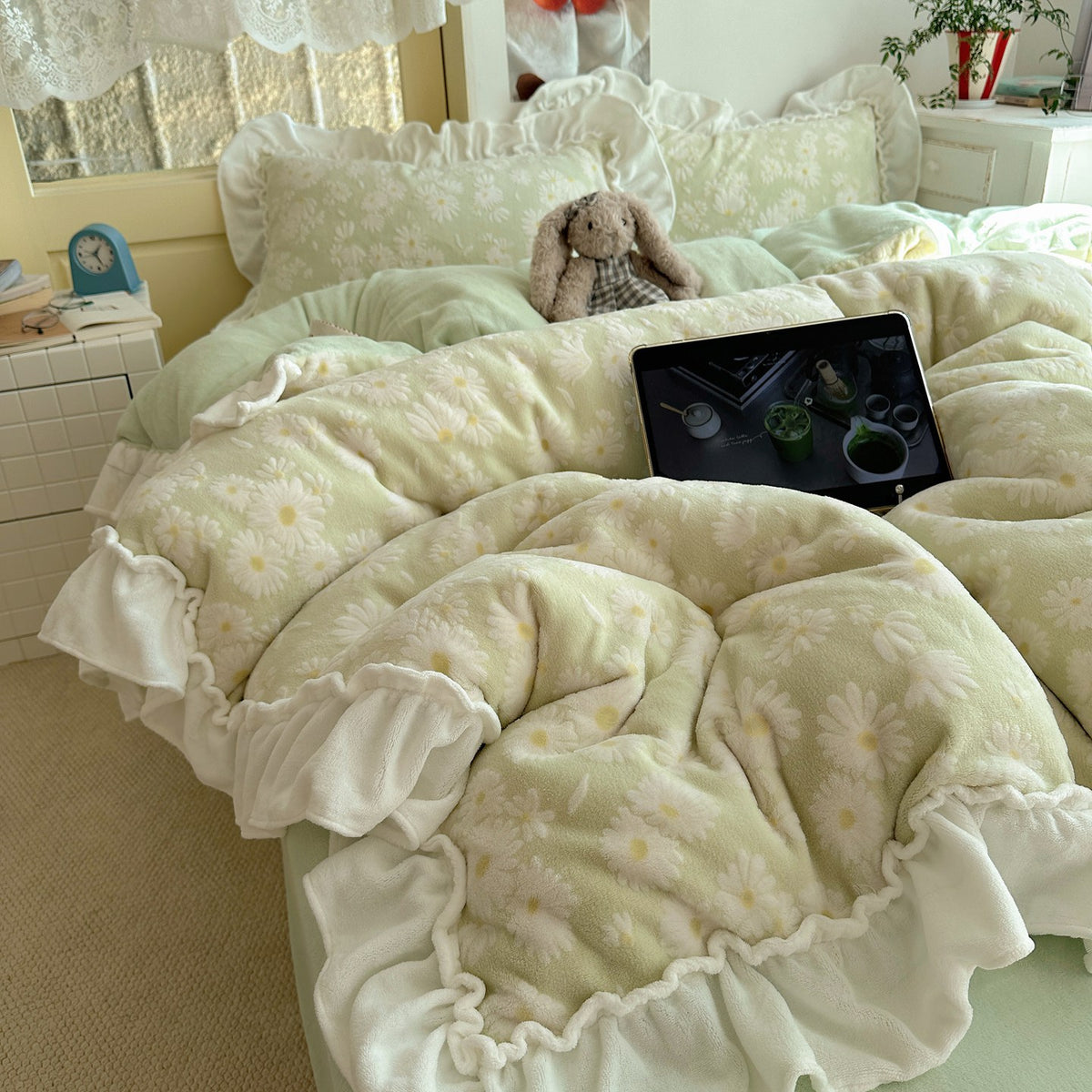 Plüsch Rüschen Gänseblümchen Fleece Bettdecke mit Box-Quilt Konstruktion