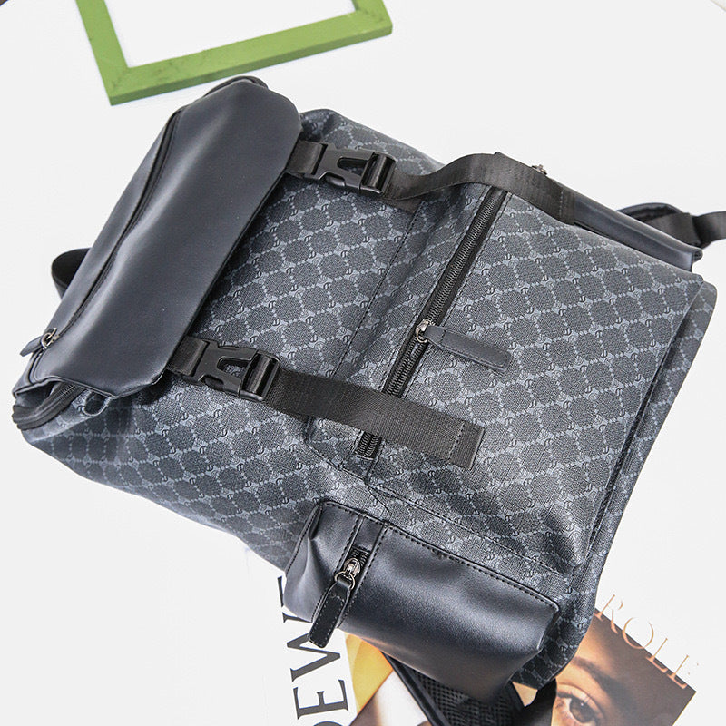 Modischer Rucksack mit Erweiterbaren Taschen Brehn