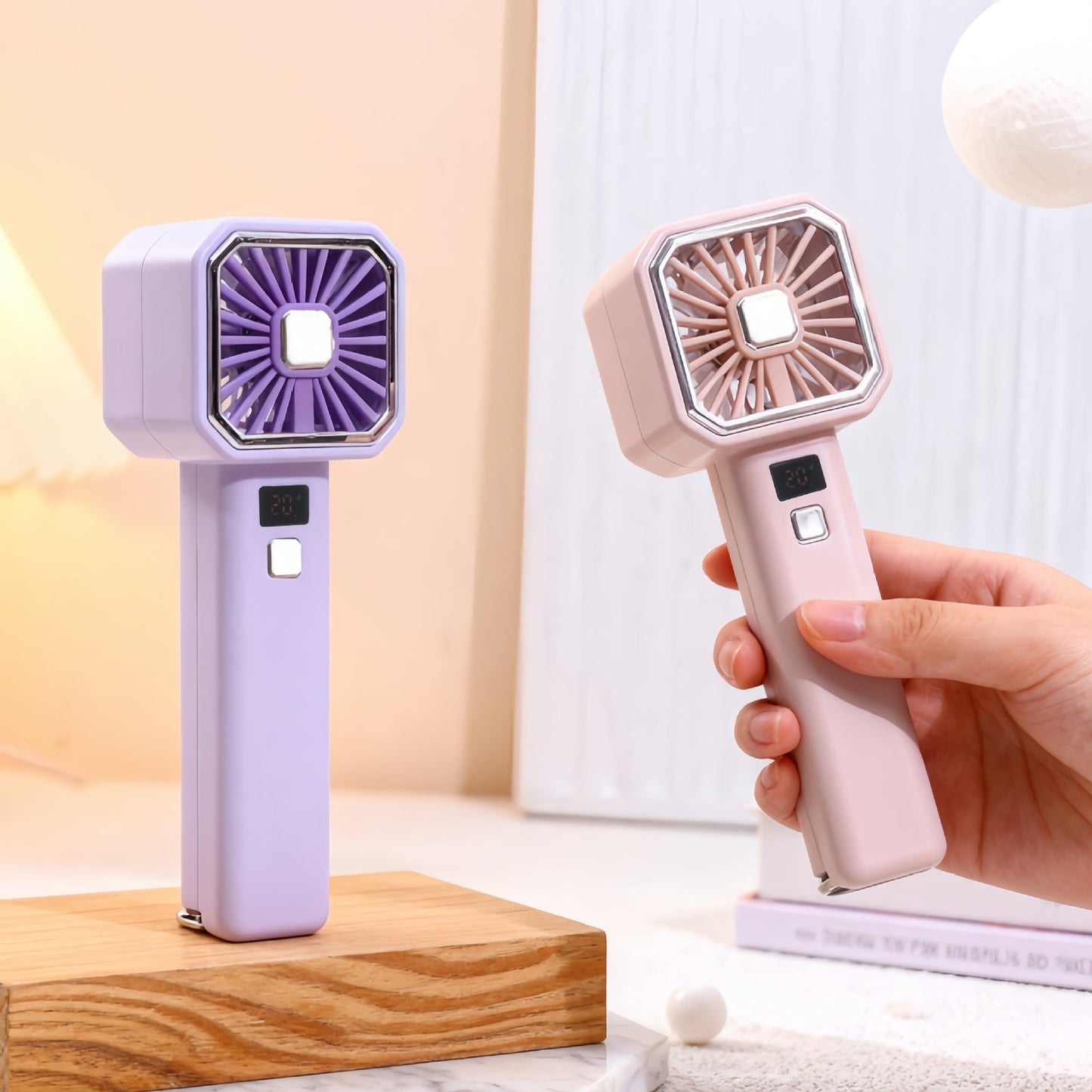 Frauen Tragbarer Handventilator mit Digitalanzeige Brehn