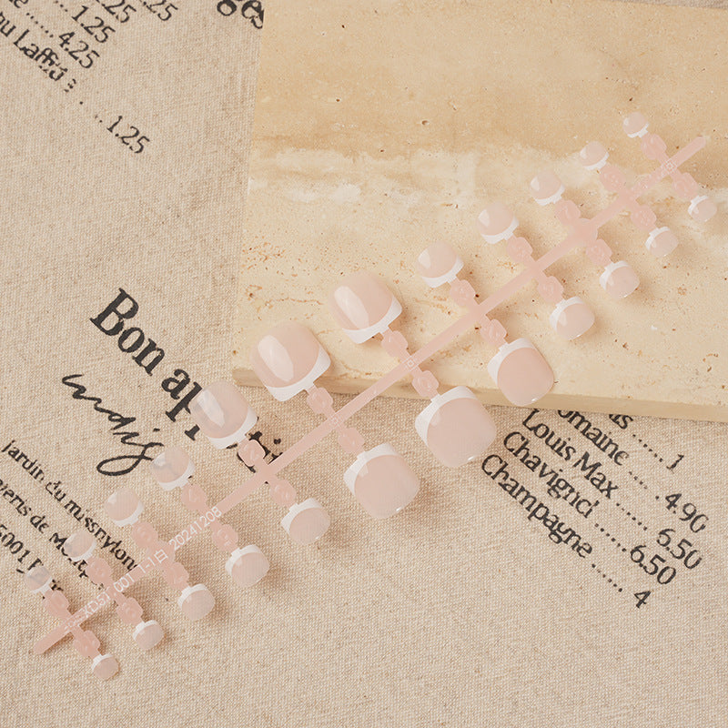 Stylishes French Tip Press-On Nagelset Brehn