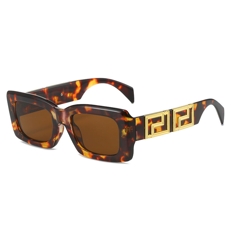 Damen elegante quadratische Sonnenbrille mit luxuriösem Goldakzent Brehn
