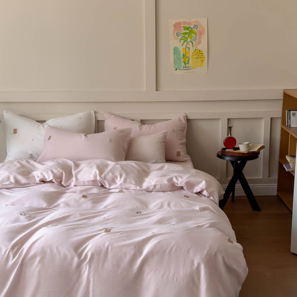 Bestickte botanische Baumwollsatin Bettwäsche Set mit Eckenbindern