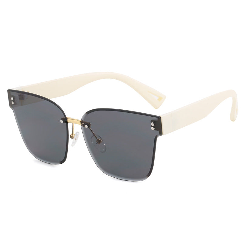 Damen stylische Sonnenbrille mit elegantem Schilddesign Brehn