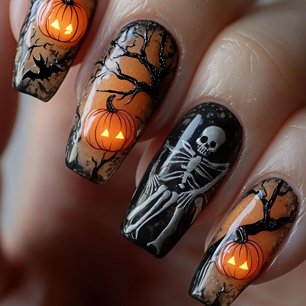 Kunstnägel mit Halloween-Motiv Brehn