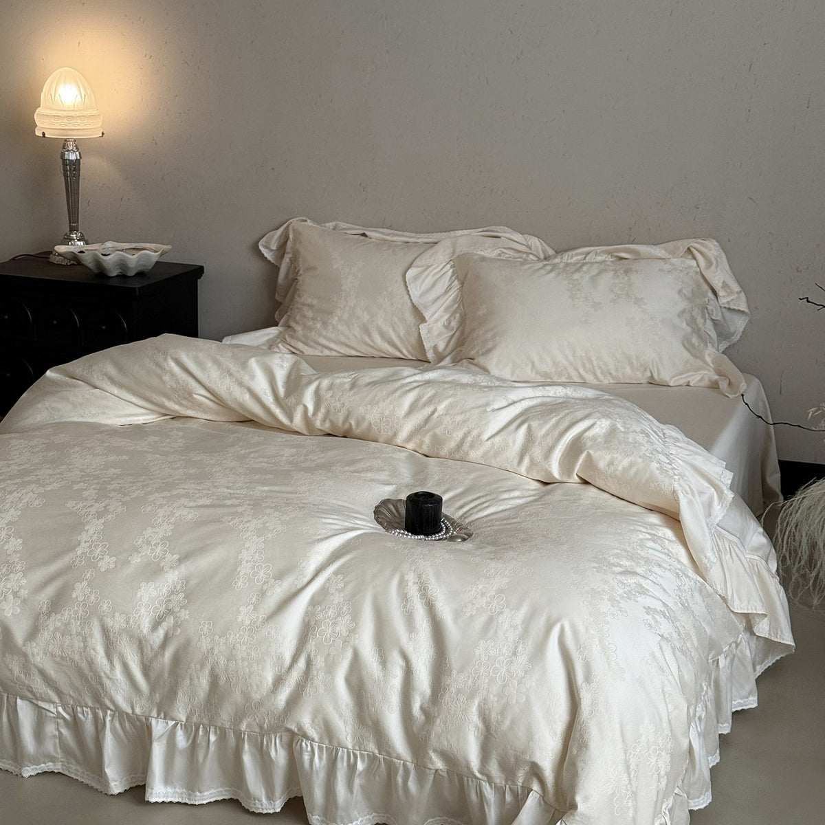 Luxuriöser Rüsch-Jacquard-Satin-Bettbezugset