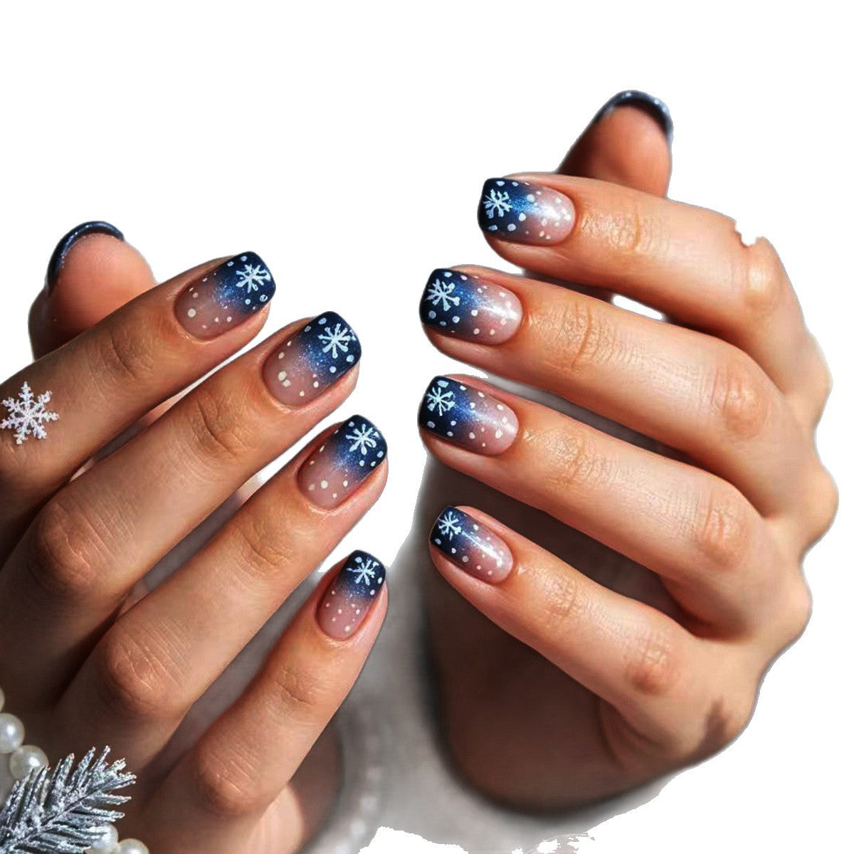 Kunstnägel mit Winterlichem Schneekristall-Design Brehn