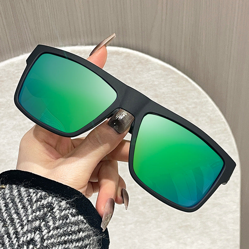 Damen modische Sonnenbrille im geometrischen Design Brehn