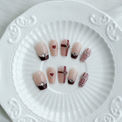 Dekorative Press-On Nagelkunst Kollektion
