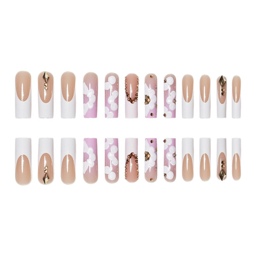 Elegante 3D Blumen Press-On Nagelkunst Brehn