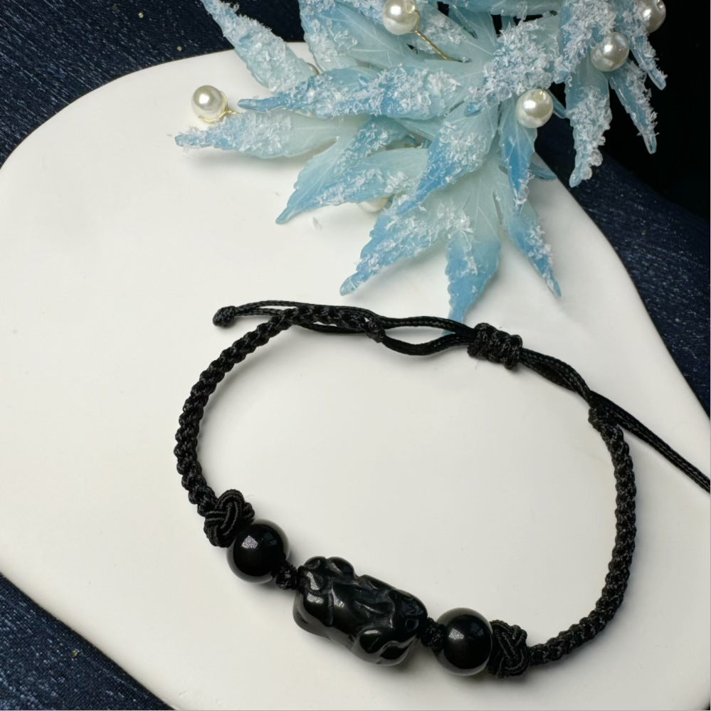 Adjustable Macrame Schutz Charm Armband Brehn