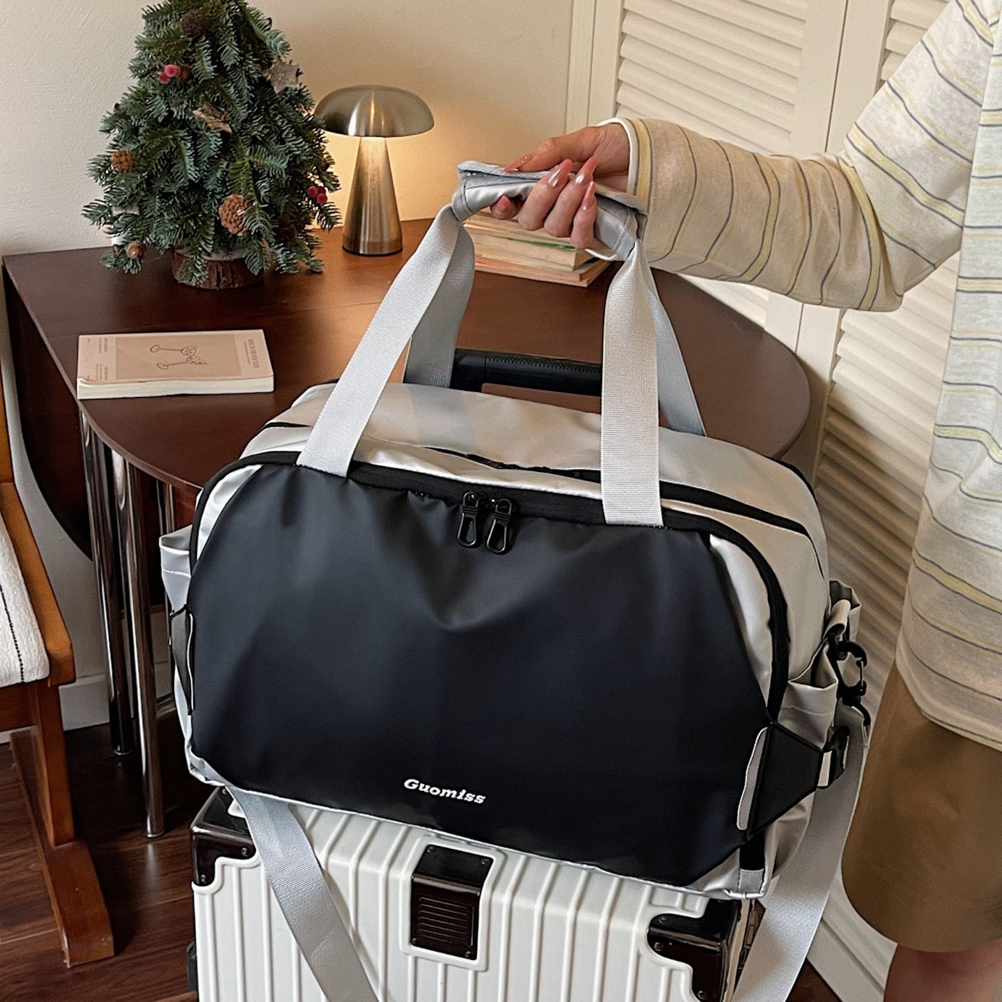 Vielseitige wasserabweisende Reisetasche Brehn