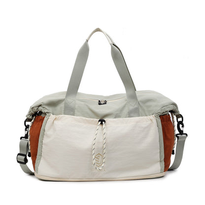 Vielseitige leichte Reisetasche