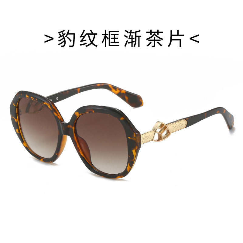 Damen Oversized Sonnenbrille mit goldenen Akzenten Brehn