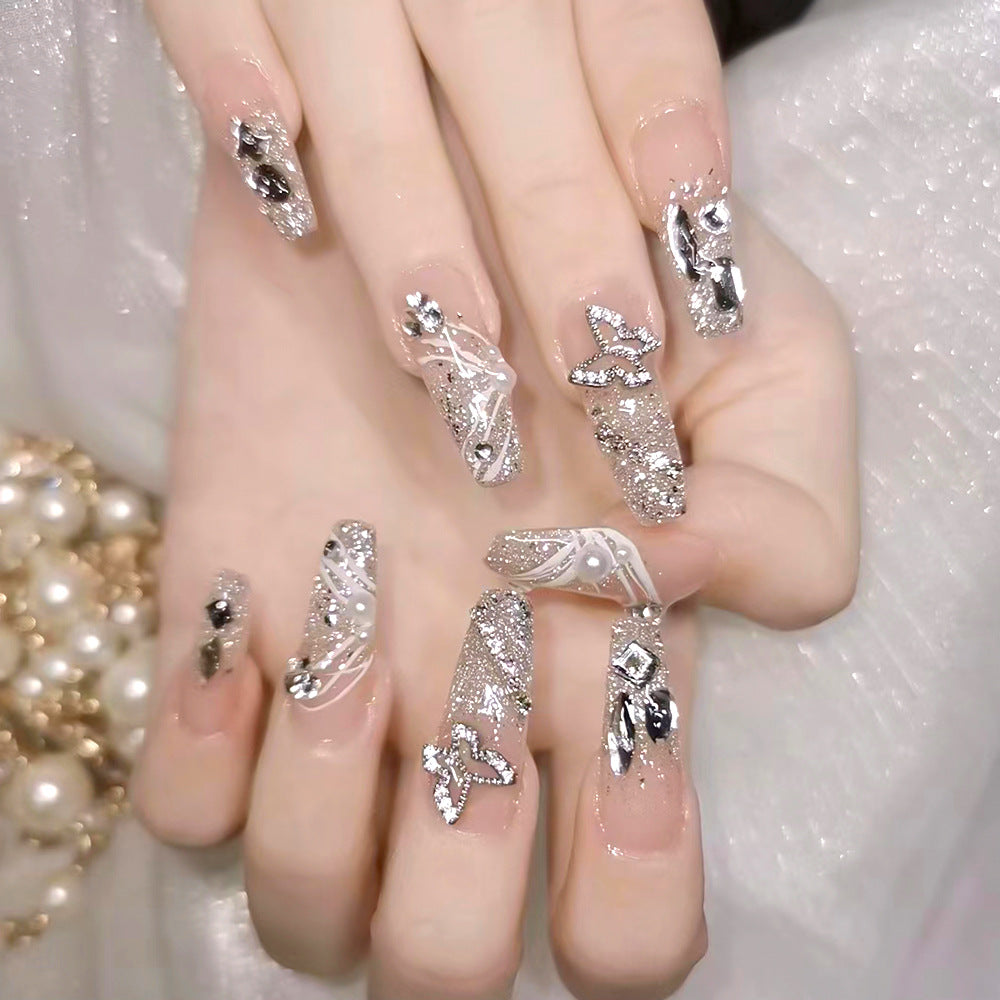 Glamouröse mit Kristallen verzierte Press-On-Nagelset Brehn