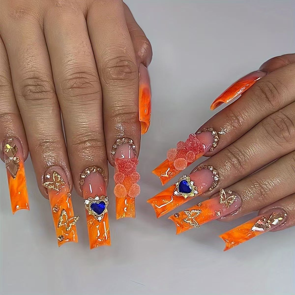 Glamouröse Künstlerische Press-On Nagelverlängerungen Brehn