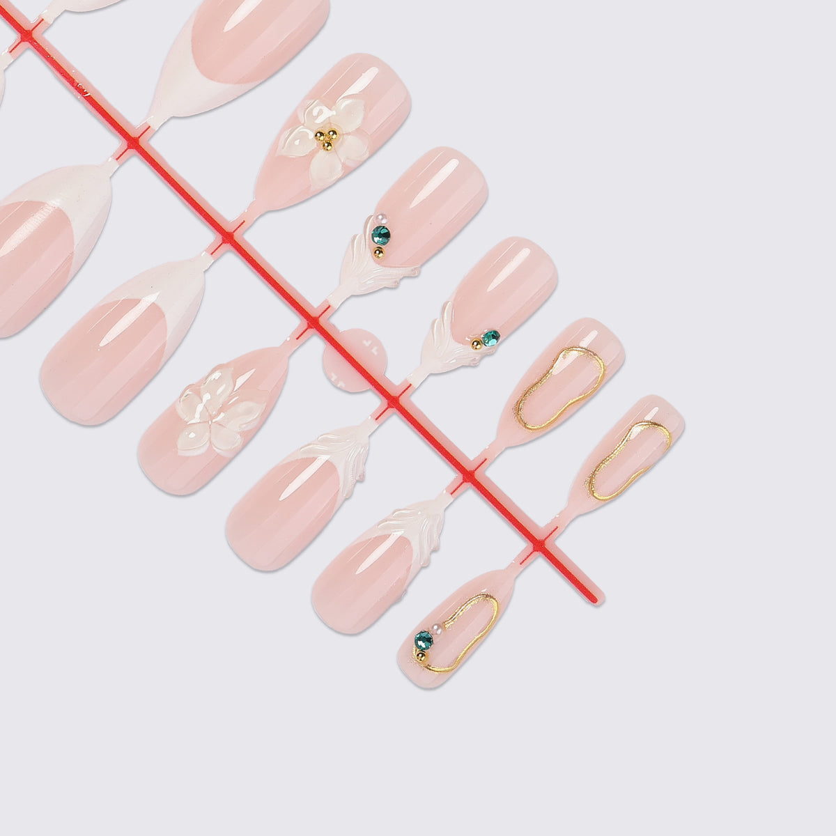 Kunstnagelset mit eleganten Blüten- und Strassverzierungen Brehn