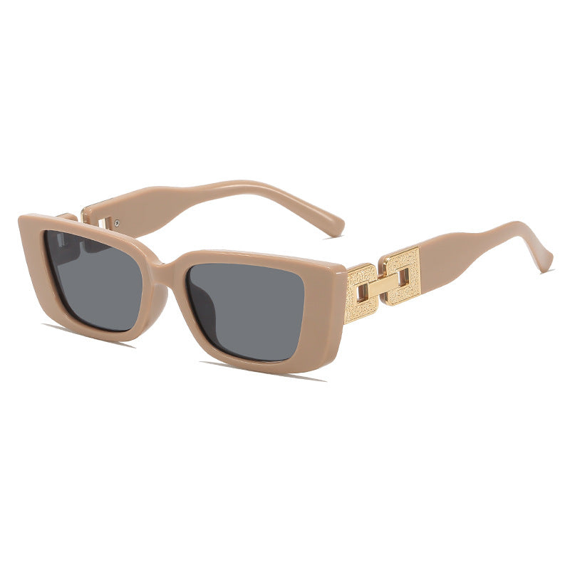 Übergroße quadratische Sonnenbrille mit glamourösem Akzent Brehn