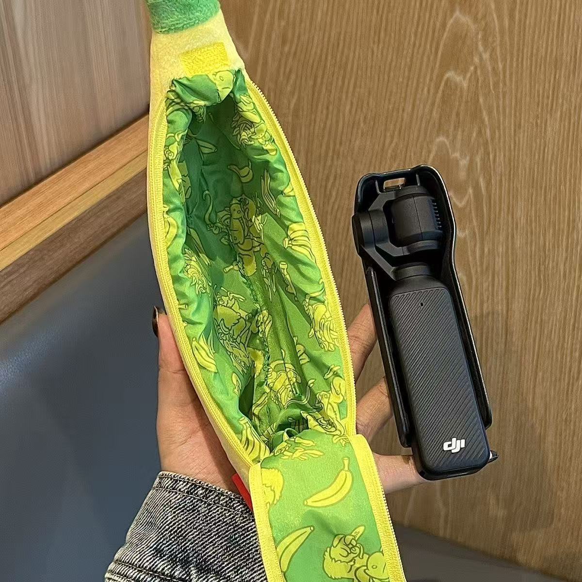 Banane-förmiges Plüsch-Fülleretui