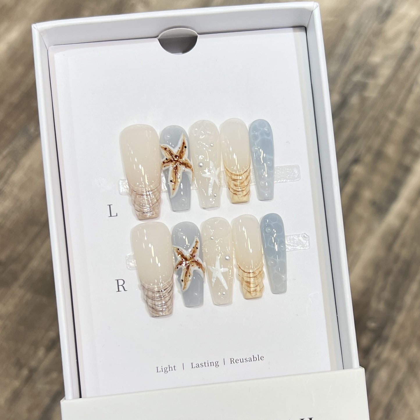 Handgefertigtes, vom Küstenleben inspiriertes Press-On Nagelset Brehn
