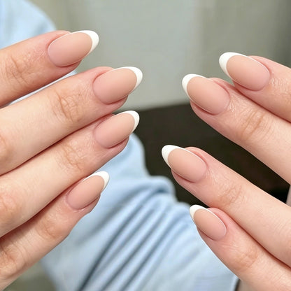 Weiche matte French Tip Press-on-Nägel