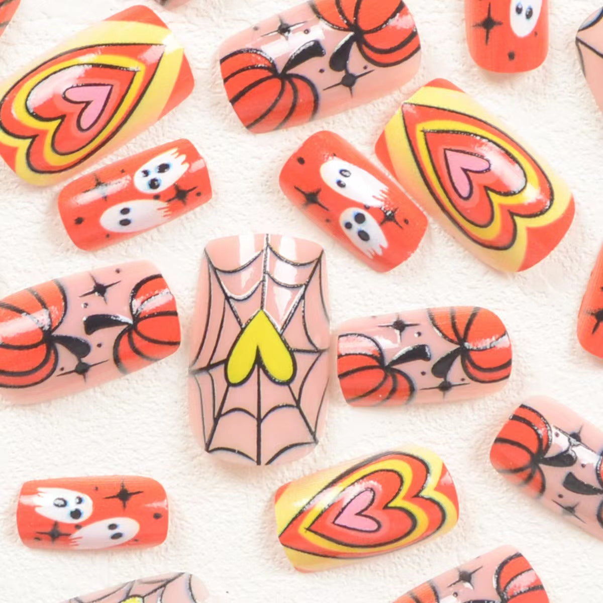 Kunstnagelset mit kreativen Herbstmotiven Brehn