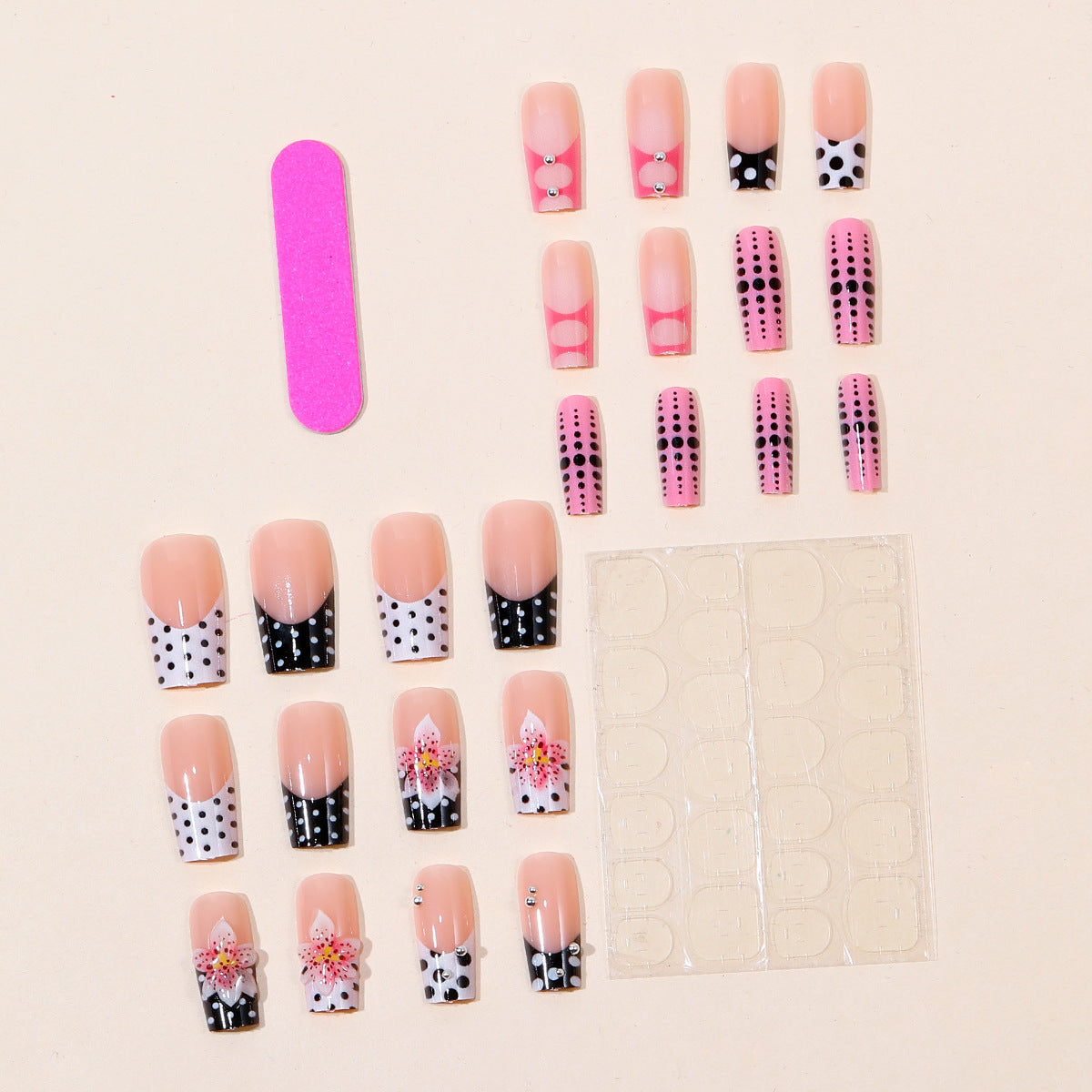 Künstlerische florale Nagelkunst Brehn