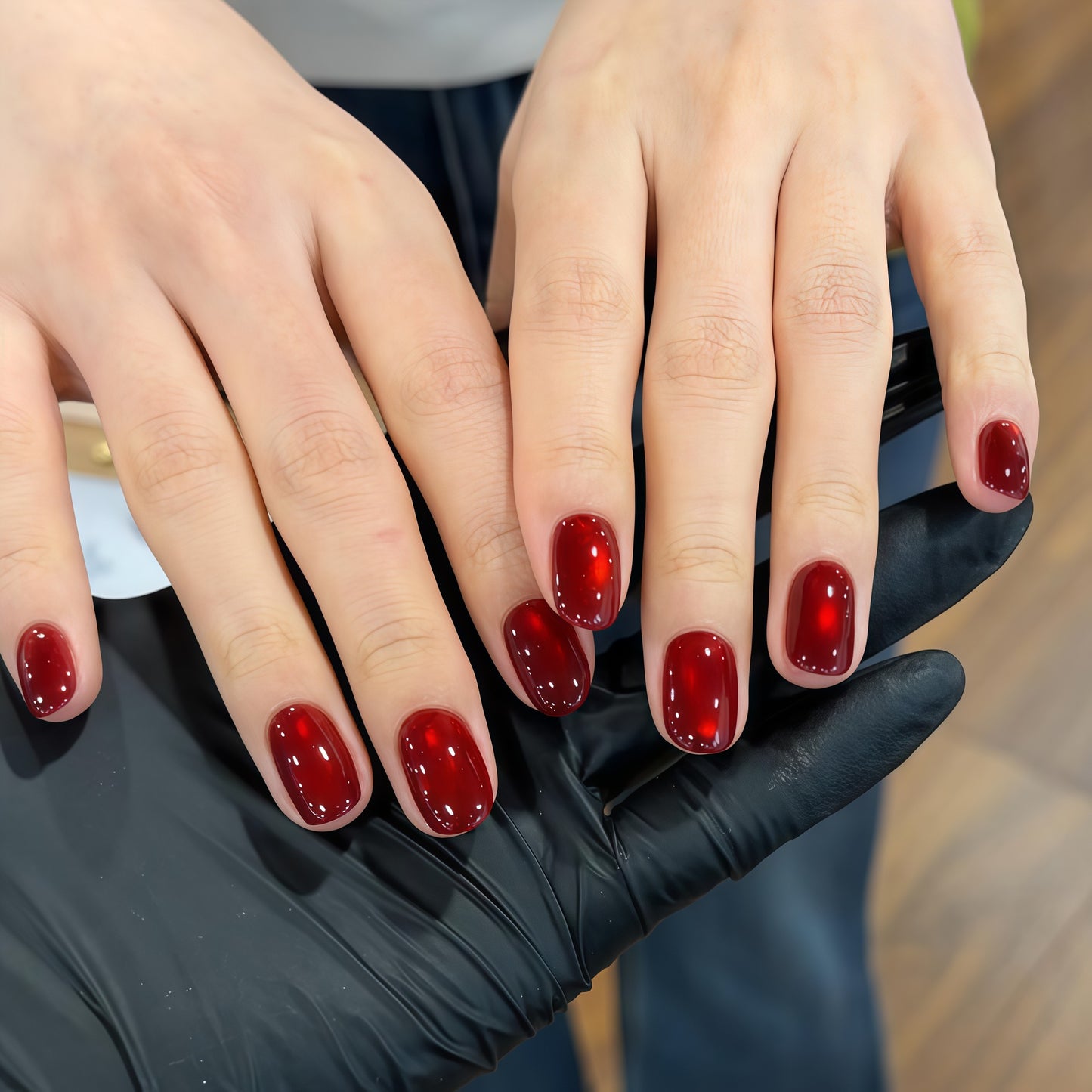 Hochwertige Gel-Nägel Im Eleganten Look Brehn