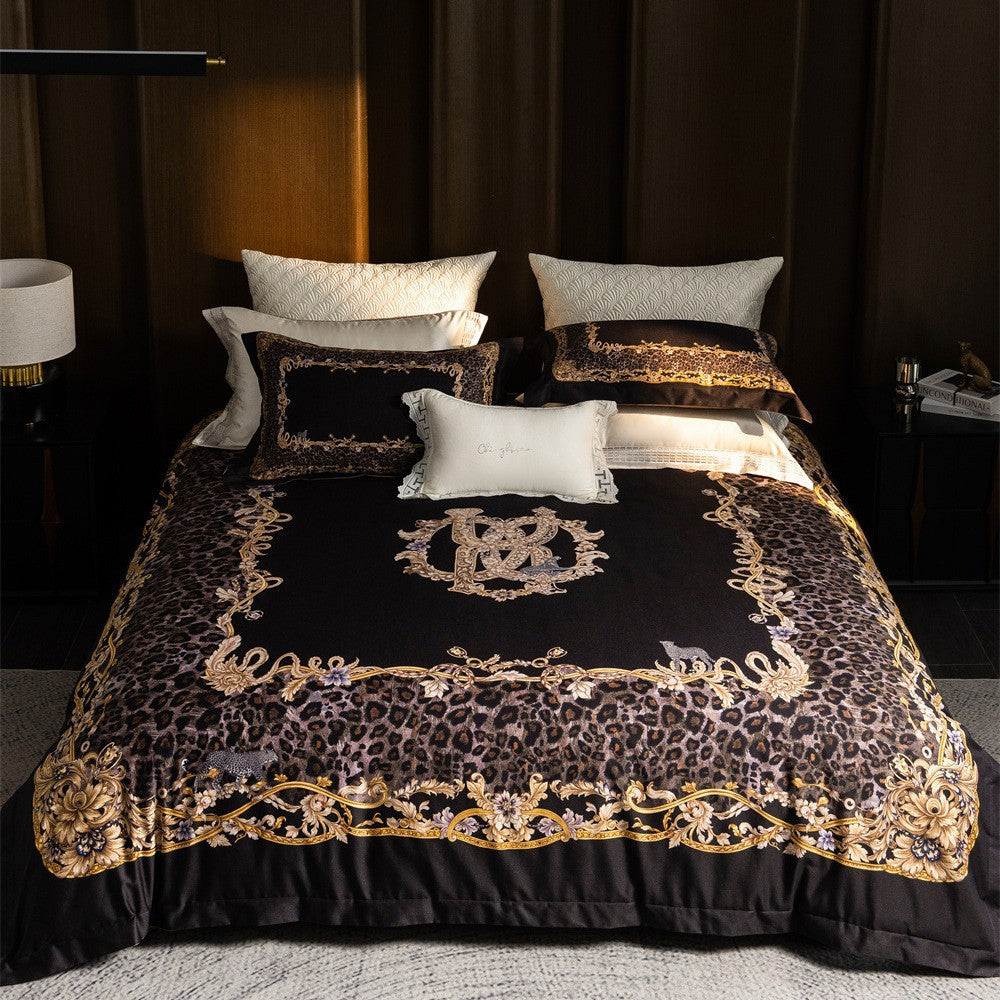 Luxuriöse Satin-Bettwäsche-Garnitur mit barockem Leopardenmotiv