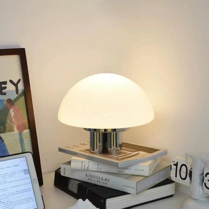 Zeitgenössische Kuppel Tischlampe