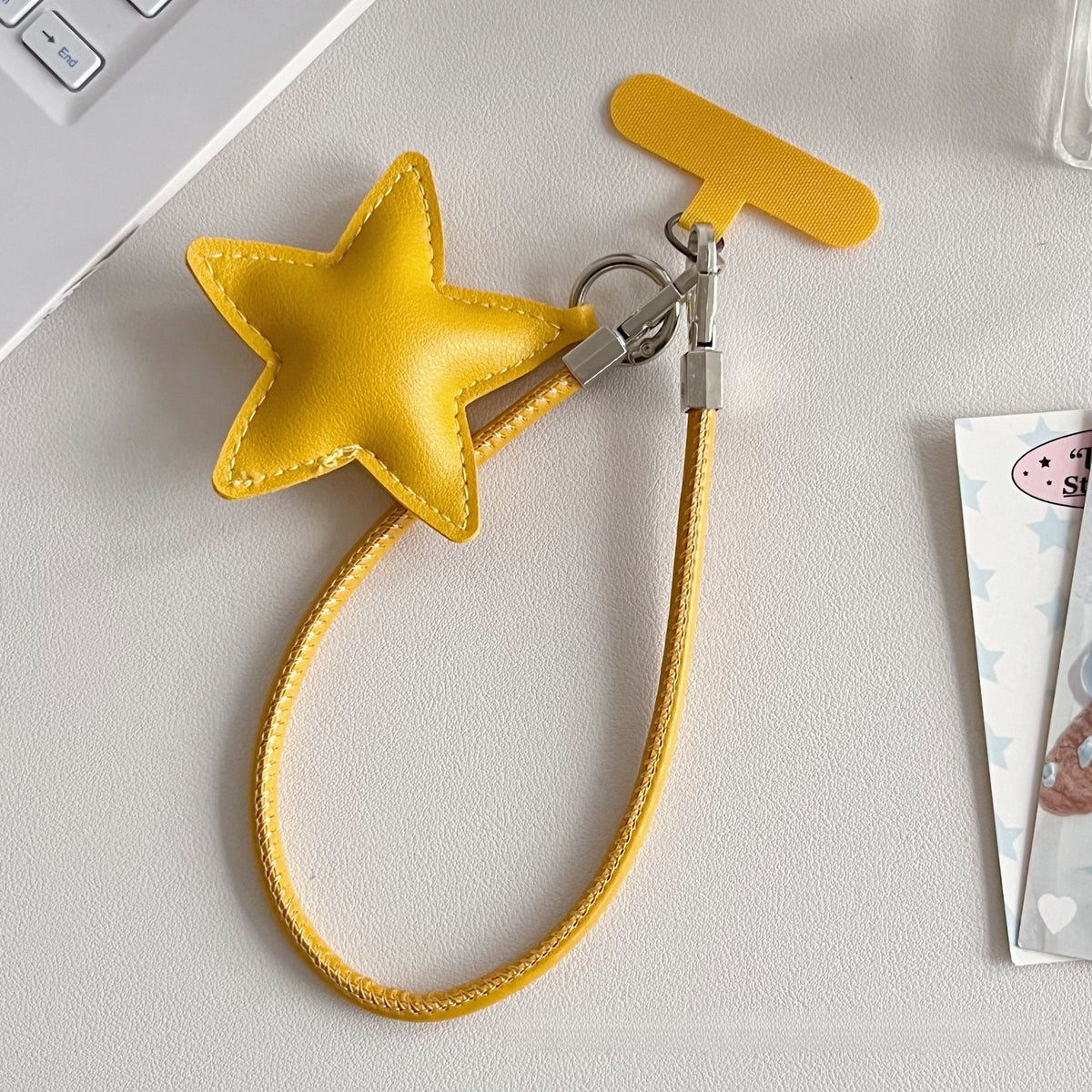 Sternförmiger Schlüsselanhänger Halter Brehn