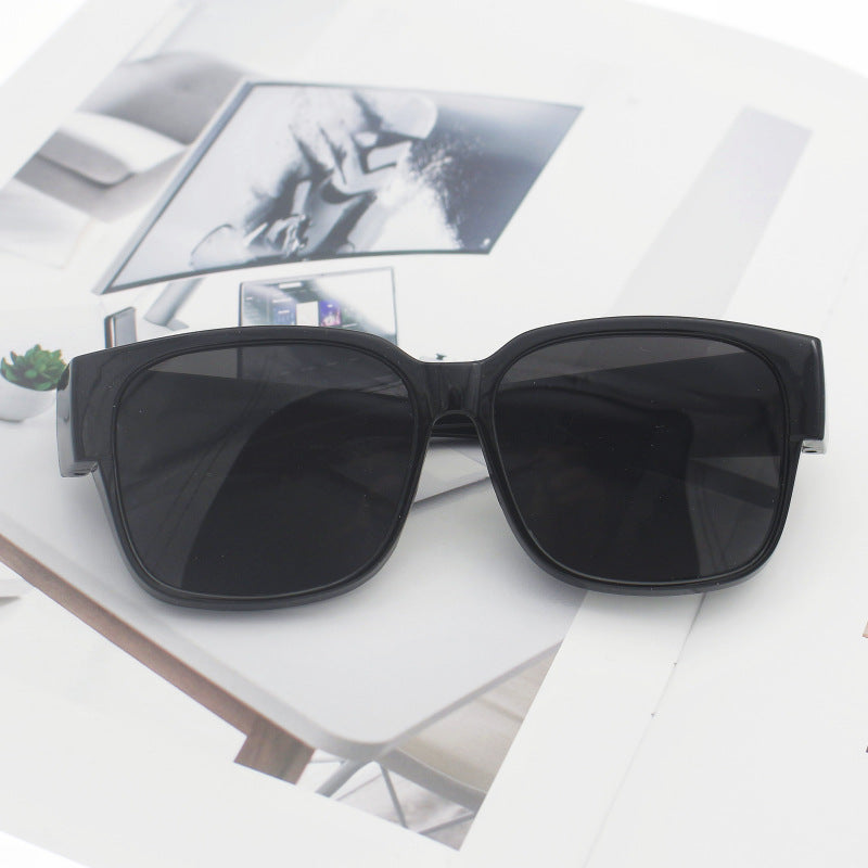 Damen oversized Sonnenbrille mit geometrischem Design Brehn