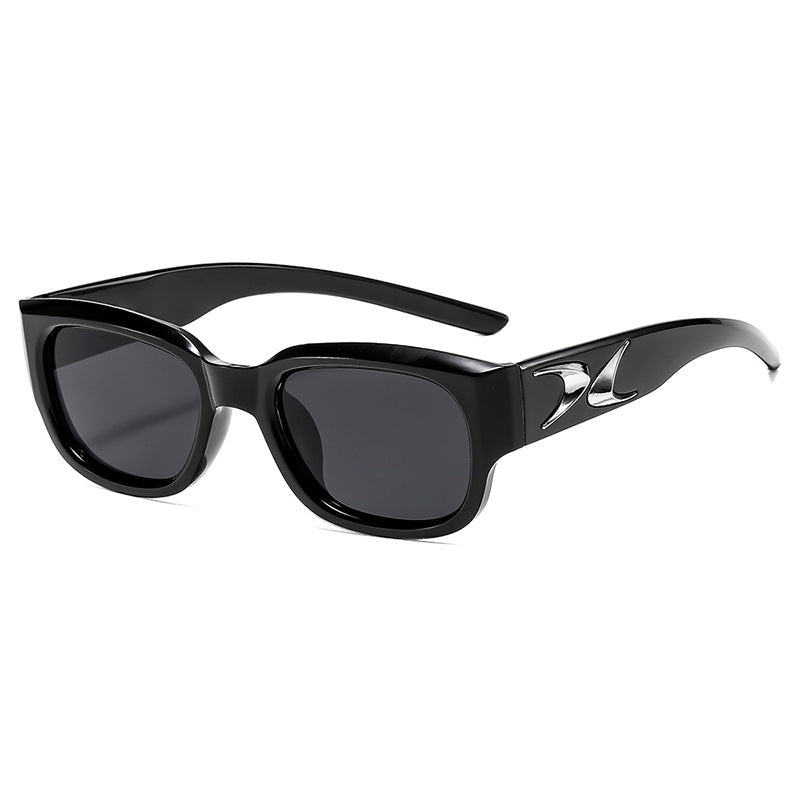 Damen Sonnenbrille im modischen Retro-Design mit stilvollen Akzenten Brehn