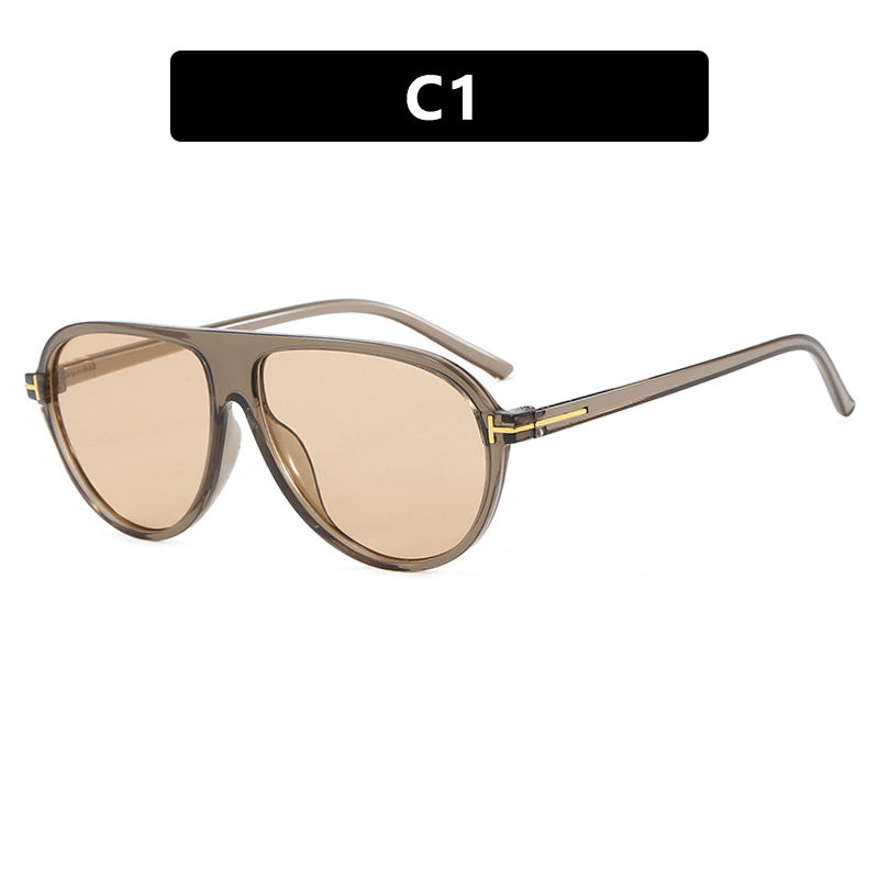 Damen stilvolle Sonnenbrille im aerodynamischen Design Brehn