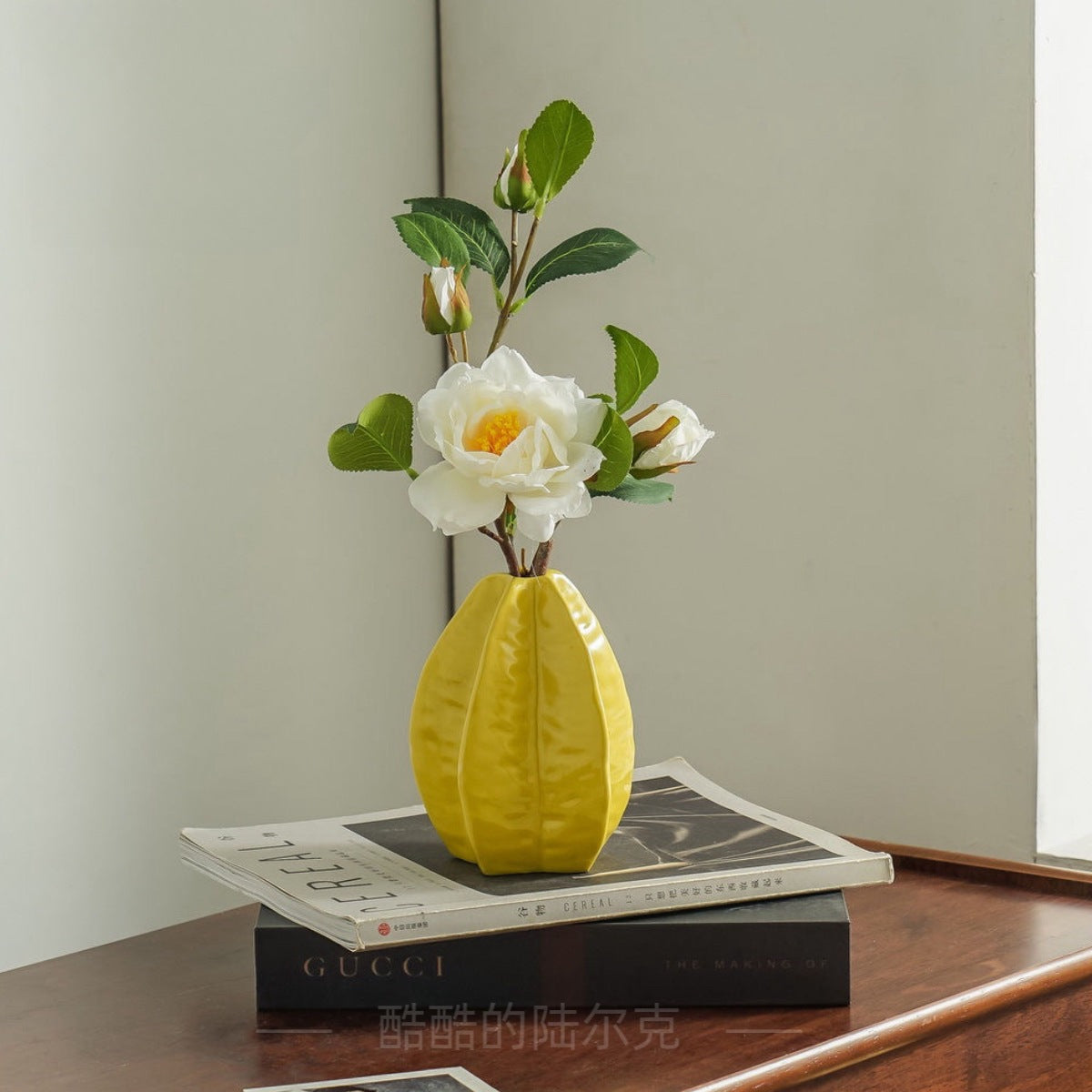 Elegante dekorative Blumenvase