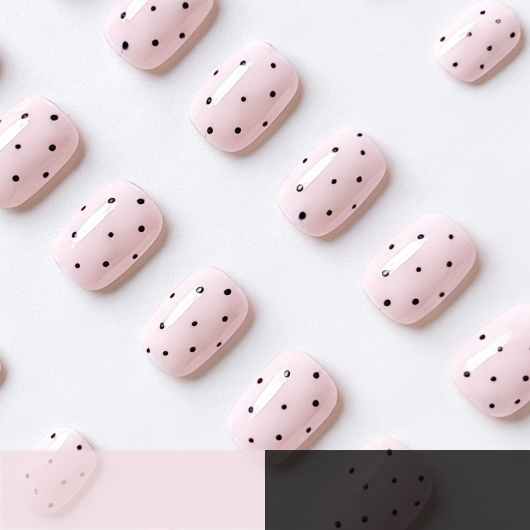 Polka Dot Nagelkunst Design Brehn