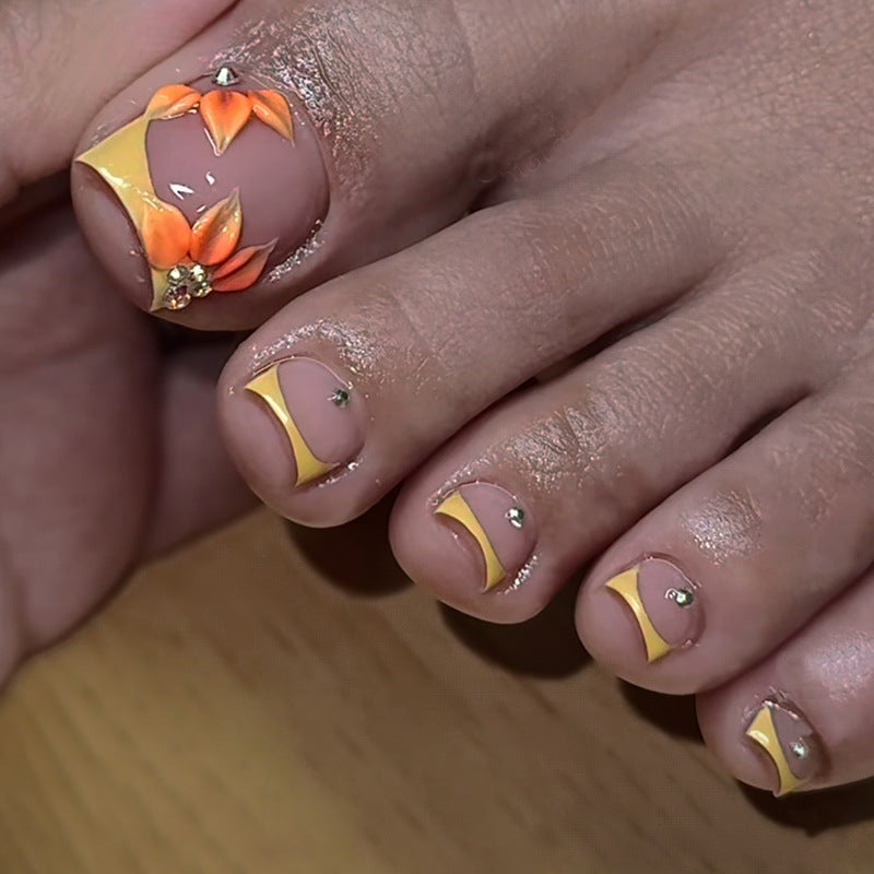 Floral Design Press-On Nail Art Set Brehn