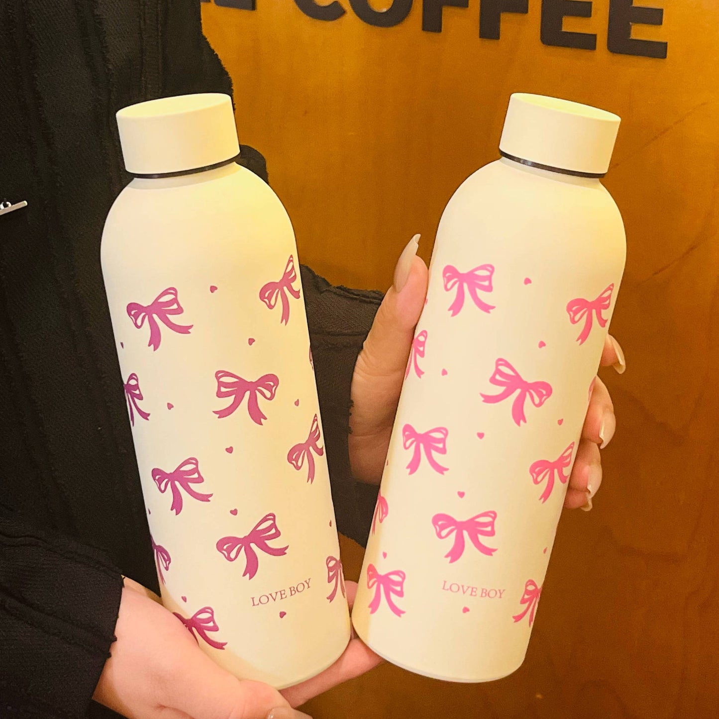 Damen isolierte Trinkflasche mit stilvollem Schleifenmotiv Brehn