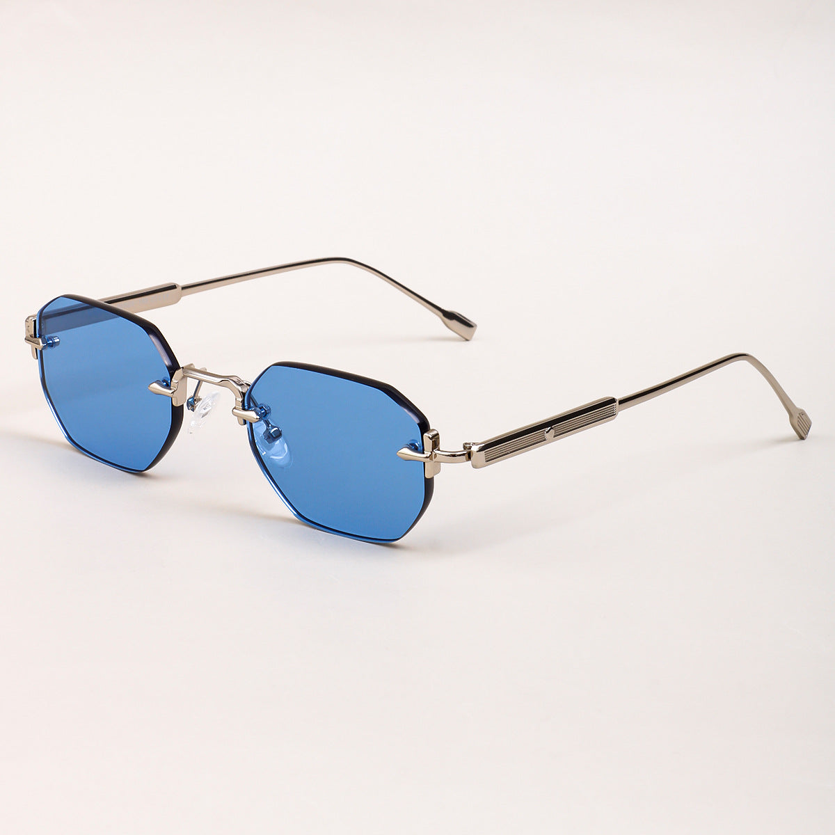 Damen Sonnenbrille mit elegantem achteckigen Rahmen und komfortablen Nasenpads Brehn