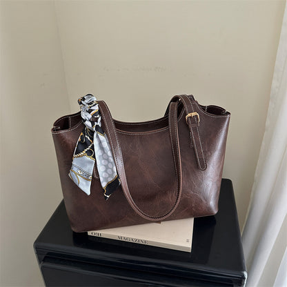 Elegante Faux-Leder Tote Handtasche mit Schal-Detail