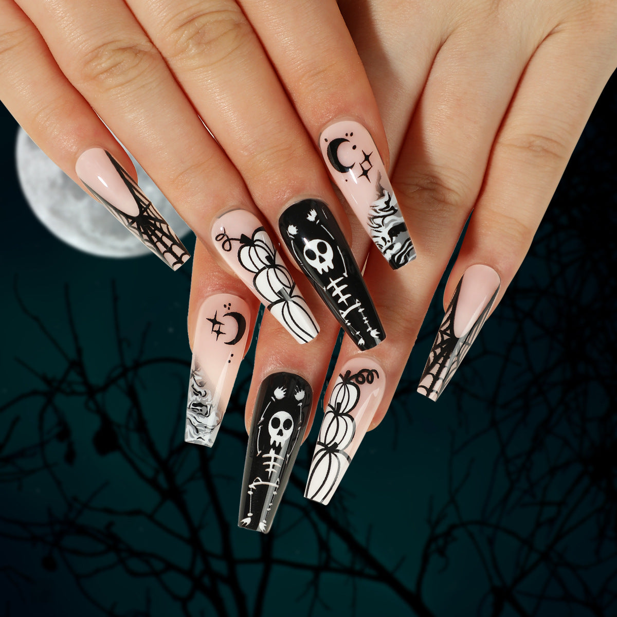 Kunstvolle Nagelverlängerungen mit kreativen Augen-Design Brehn