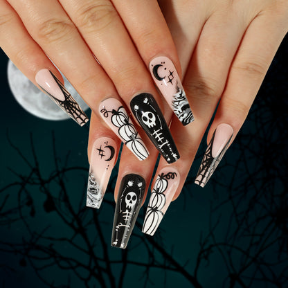 Kunstvolle Nagelverlängerungen mit kreativen Augen-Design Brehn