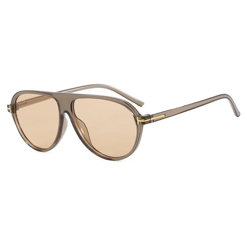 Damen stilvolle Sonnenbrille im aerodynamischen Design Brehn