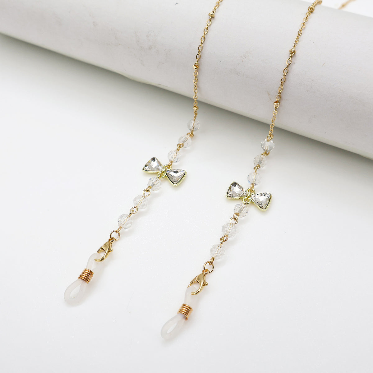 Elegante mit Schleife dekorierte Halskette Brehn