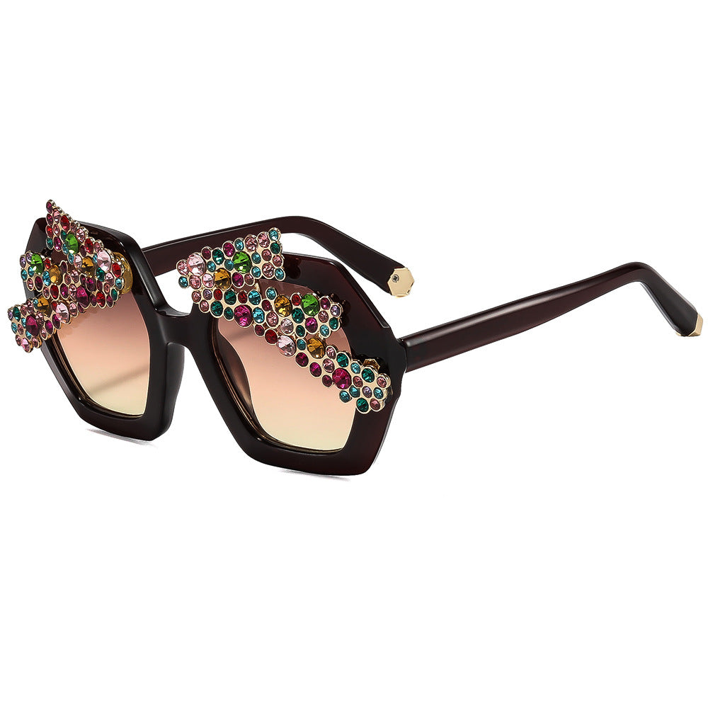Damen Statement-Sonnenbrille mit funkelndem Kristallrahmen Brehn
