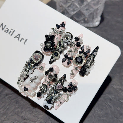 Glamouröse Nagelkunst Verlängerungen