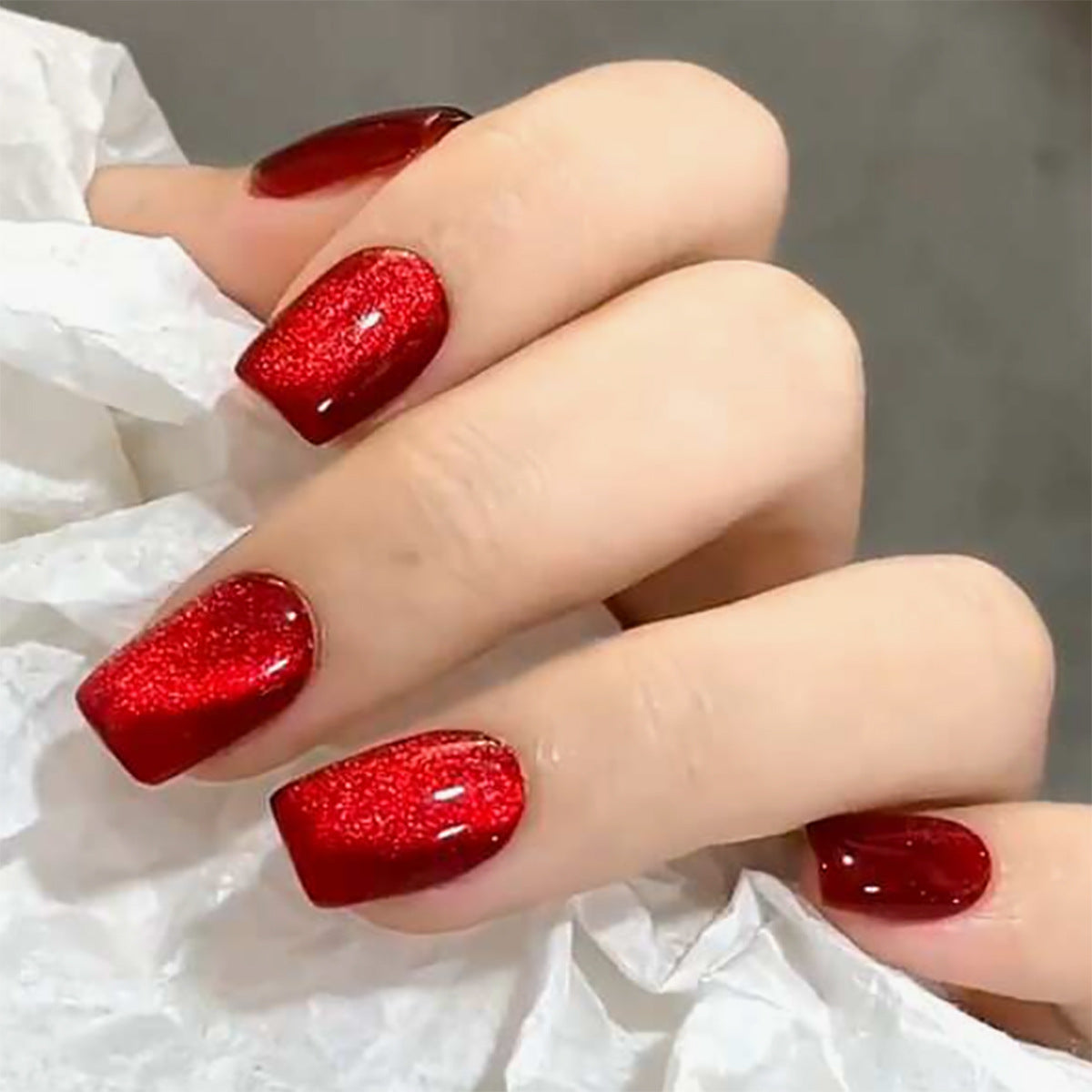 Glitzernde Press-On-Nagelspitzen Set Brehn
