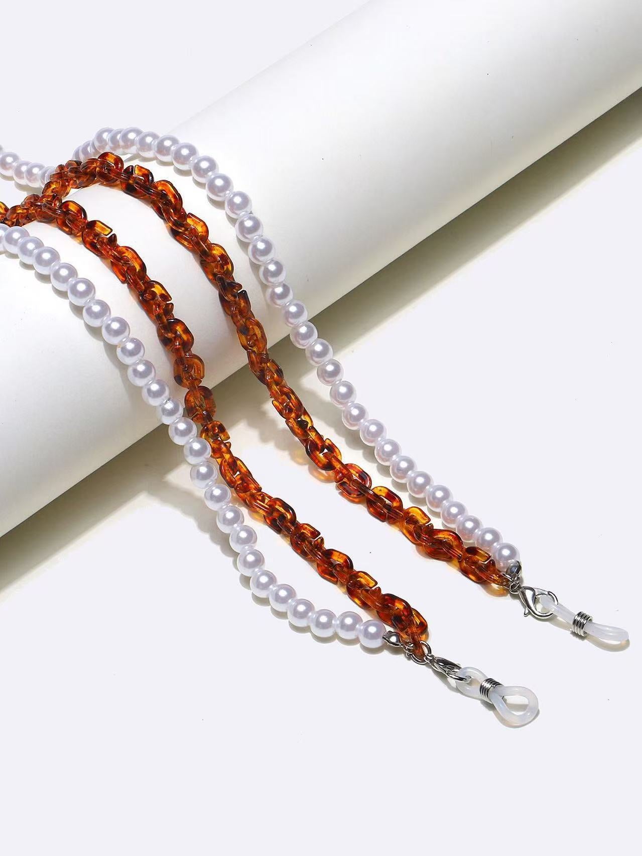 Beaded Eyewear Chain with Accents Brehn