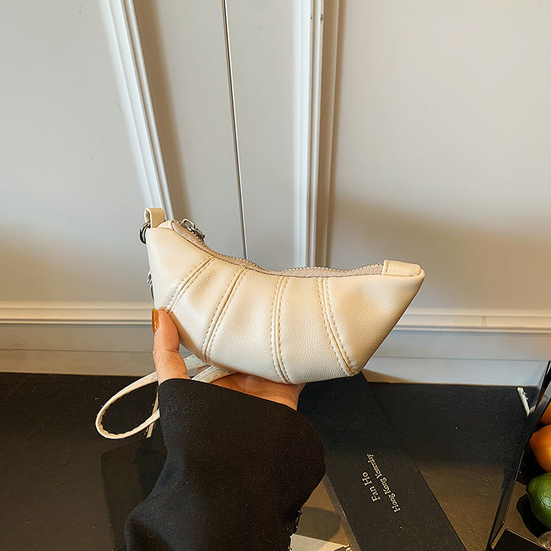Texturiertes Mini Crossbody Täschchen Brehn