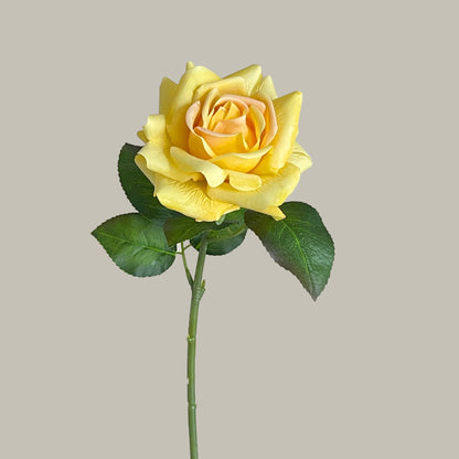 Künstlicher Rosenstamm